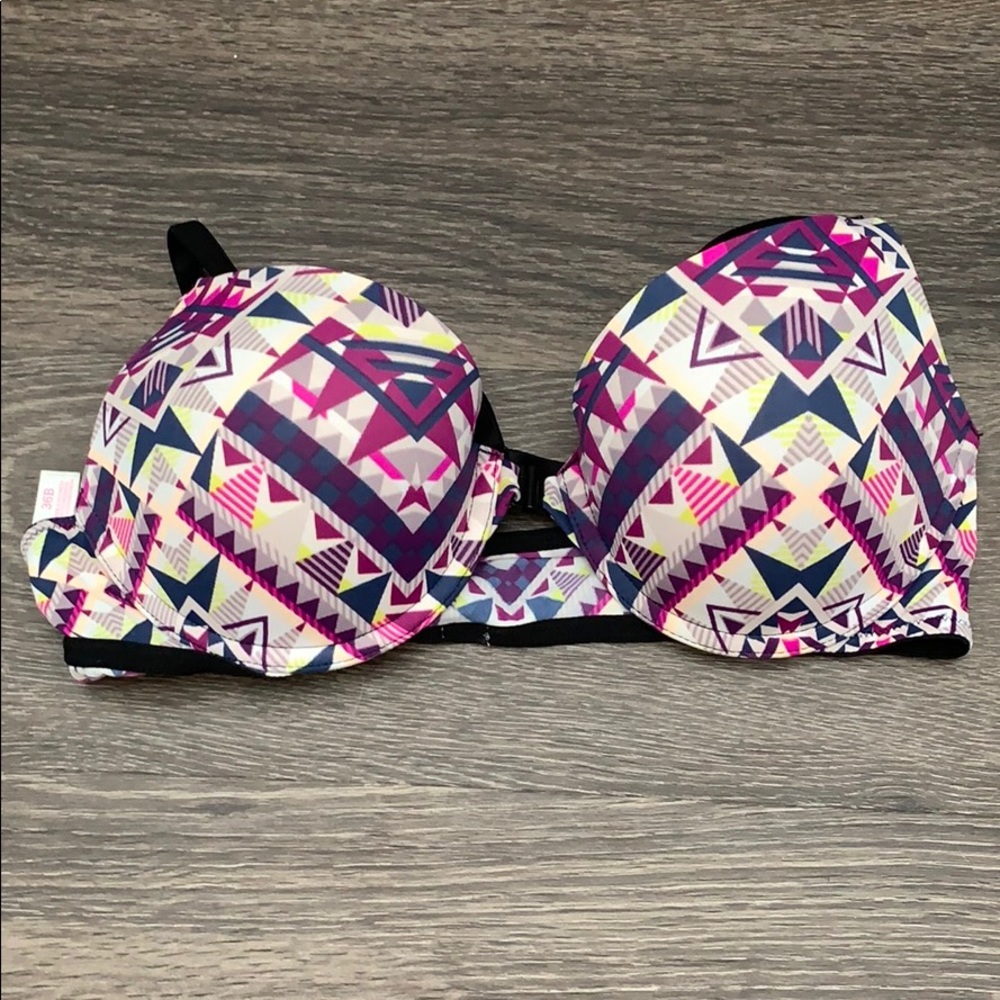 PINK wear everywhere push up sz 36B - NWOT